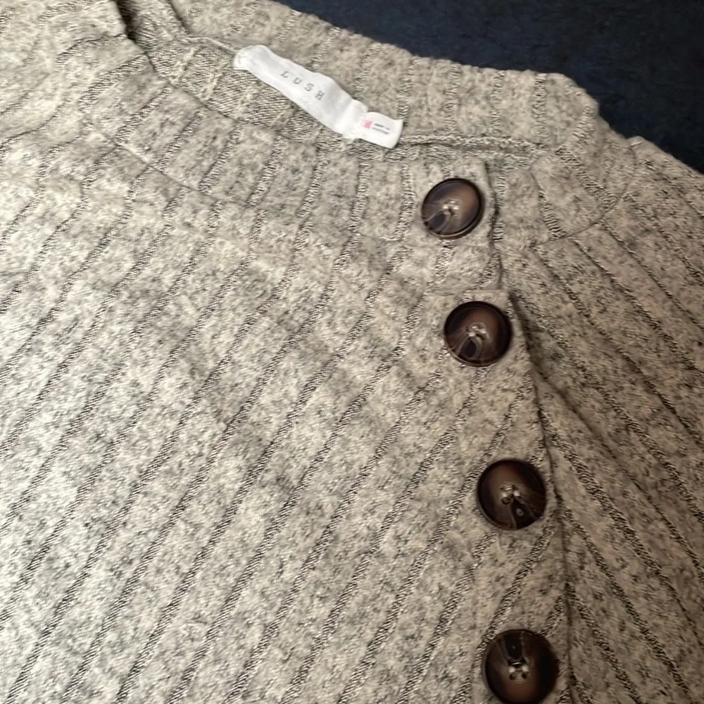 Sweater - Picture 2 of 2